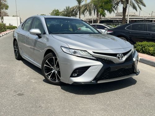 تويوتا كامري SE