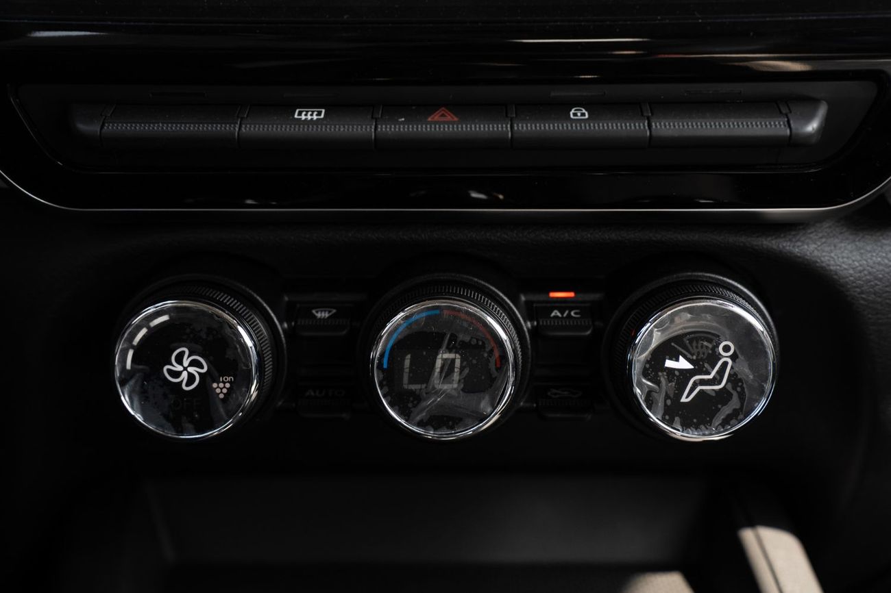 نيسان ماغنيت SL