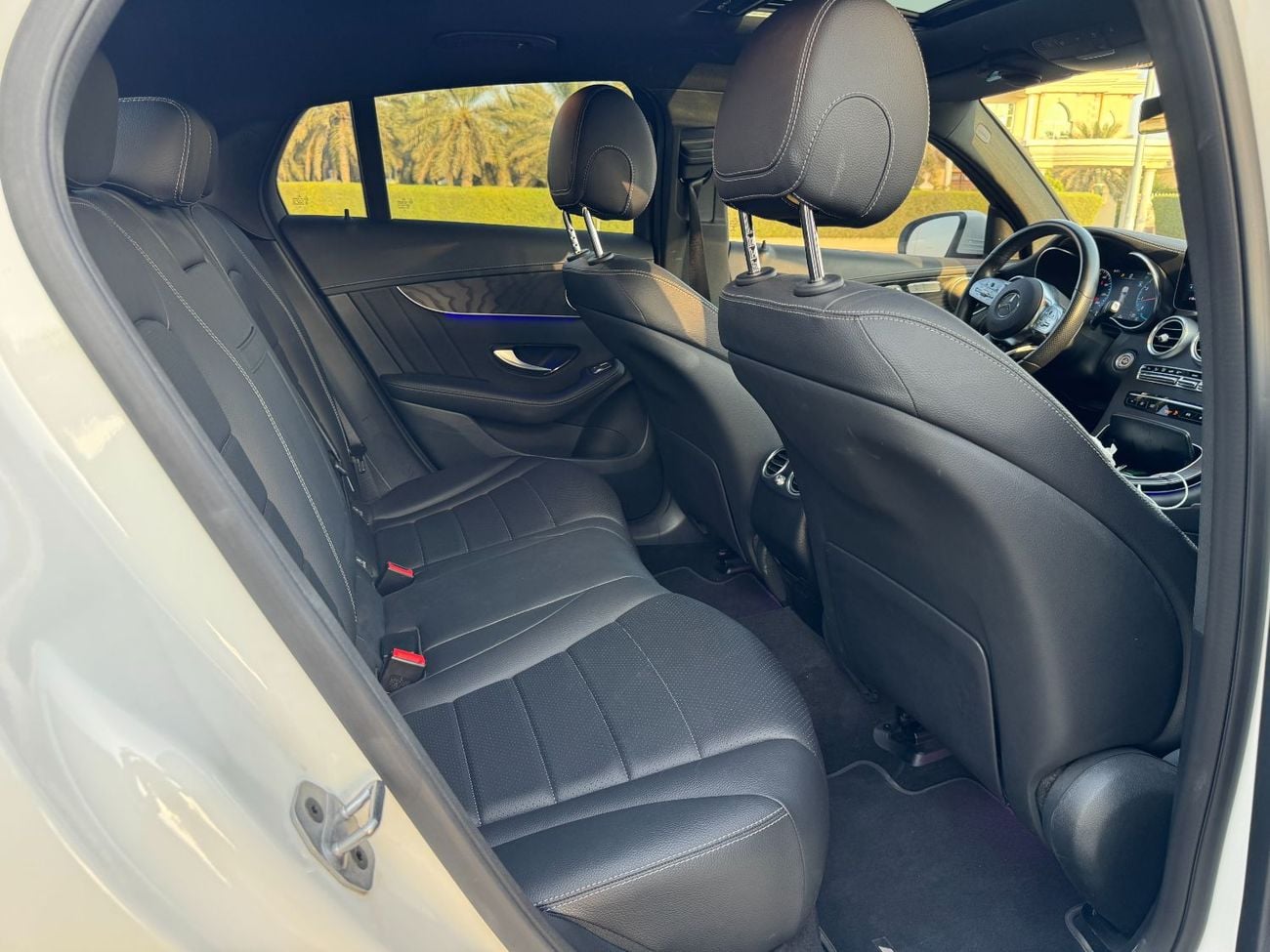 مرسيدس بنز GLC 300 4MATIC كوبيه