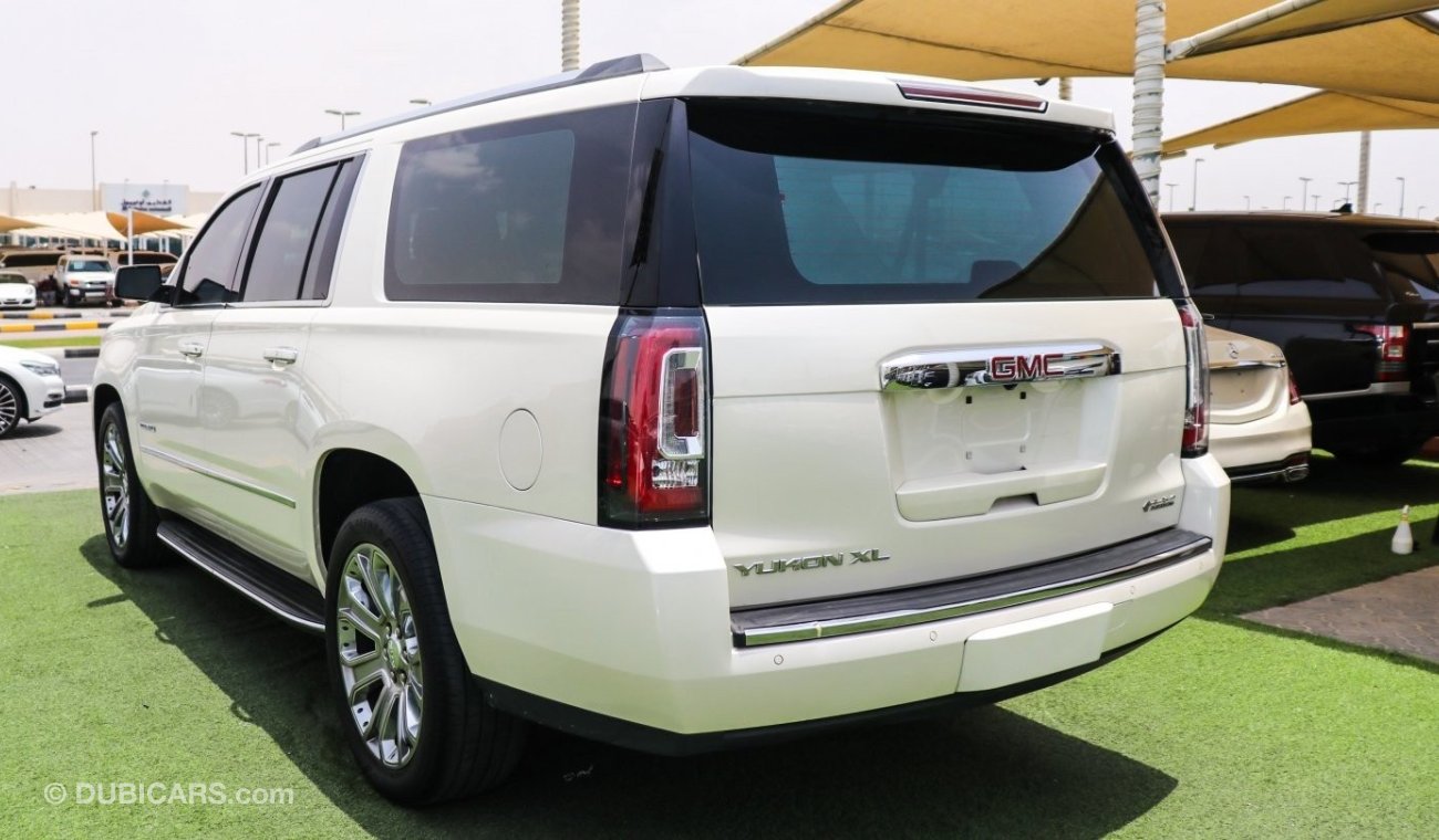 GMC Yukon XL Denali