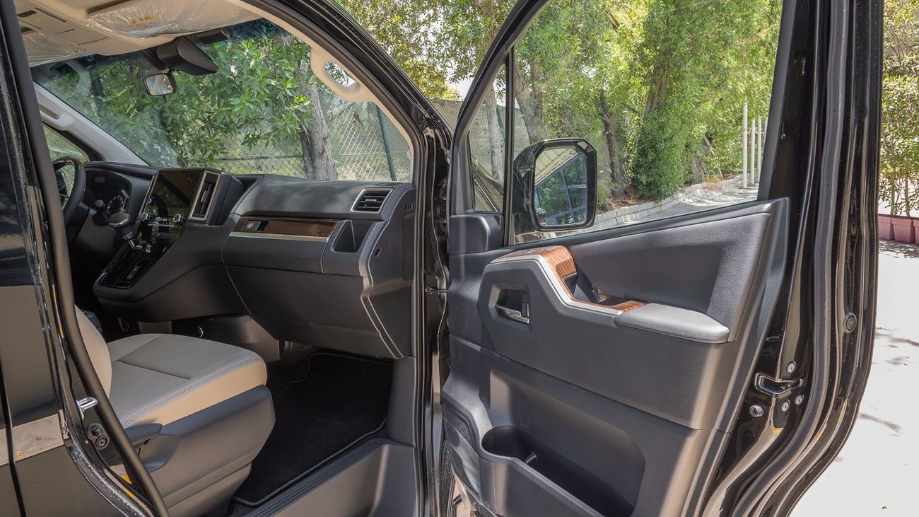 تويوتا جرافينا TOYOTA GRANVIA 3.5L HI SIX SEATS -2026YM