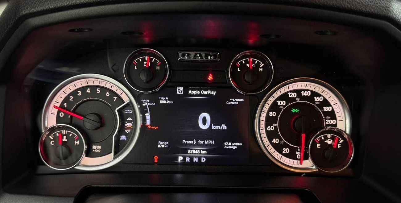 Dodge RAM 1500 Dodge RAM 1500  |  5.7 L HEMI V8 VVT | 8 Speed | GCC |