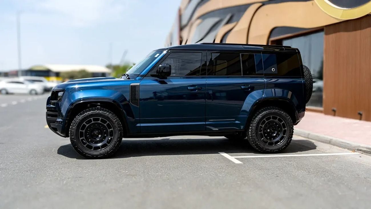 لاند روفر ديفندر Land Rover Defender 110 2026