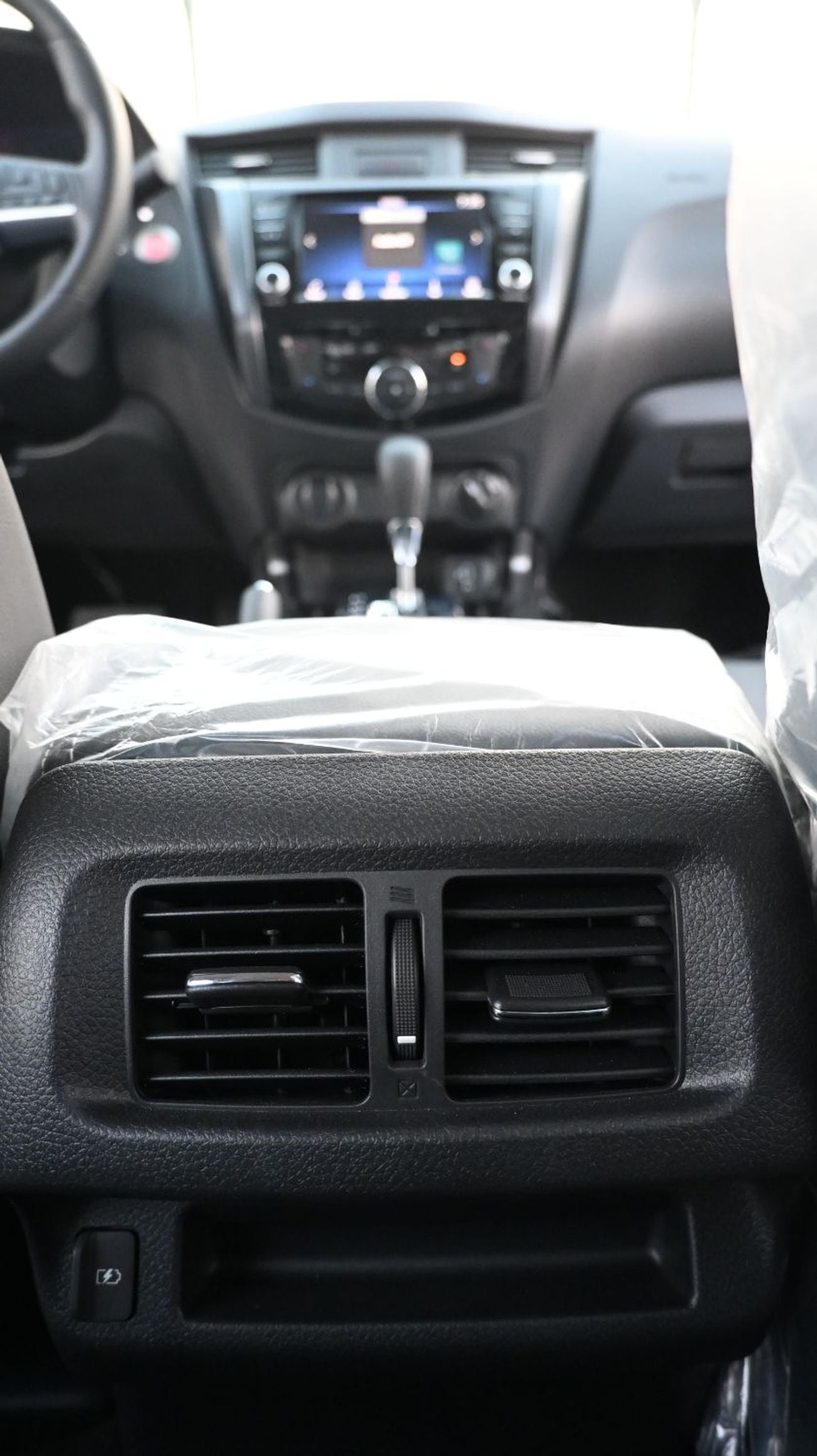 Nissan Navara NISSAN NAVARA 2.5L DIESEL PRO4X 4X4 WARRIER GRAY DC AT MODEL 2025 BRAND NEW [AVAILABLE COLOURS : WAR