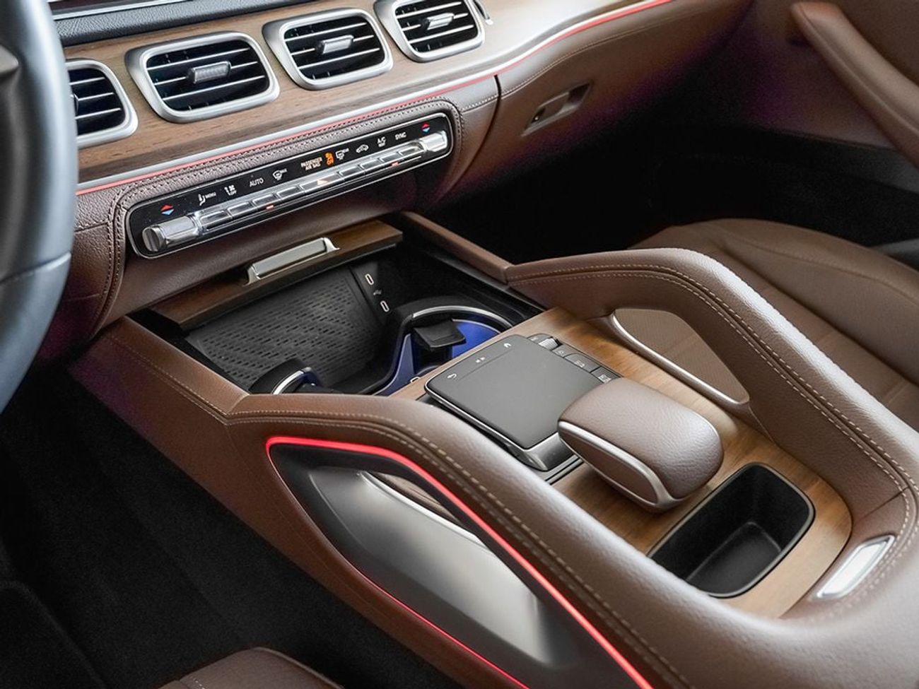 Mercedes-Benz GLE 450 AMG 2024 Mercedes Benz GLE 450 4MATIC / Full Service History and Mercedes Warranty