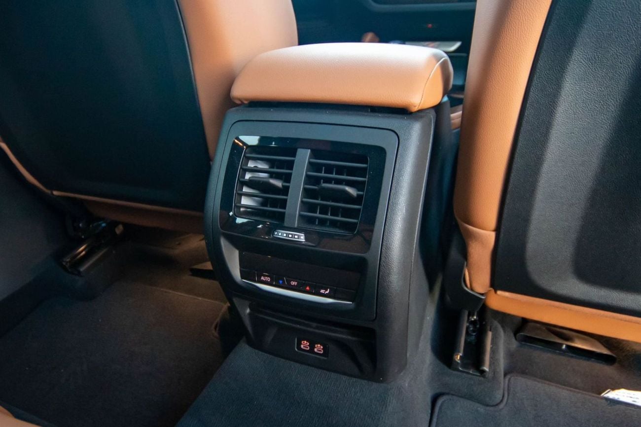 بي أم دبليو X4 xDrive 30i M Sport 2.0L