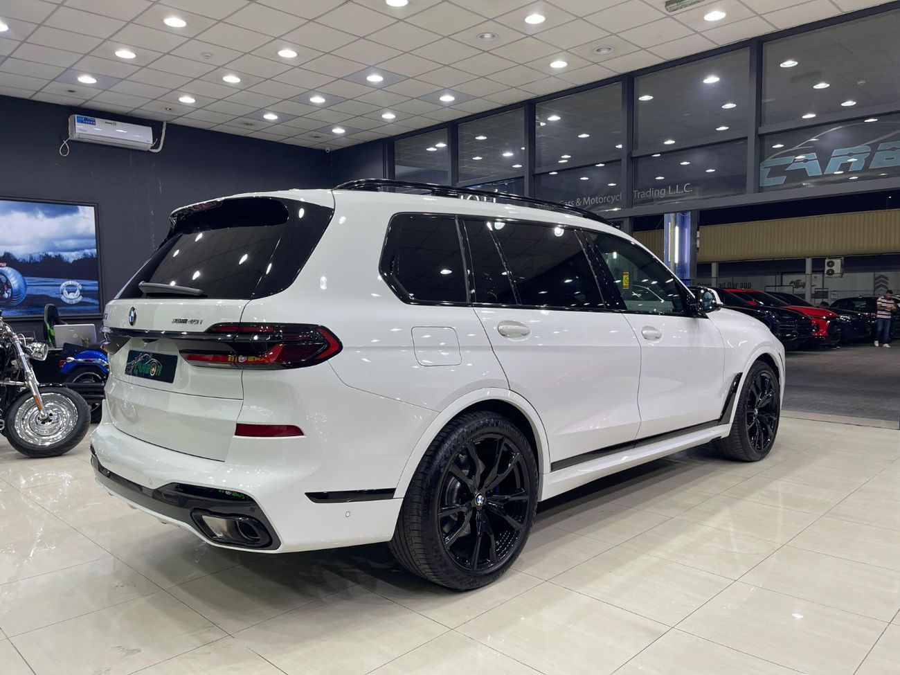BMW X7 40i M Sport Pure 3.0L (340 HP)