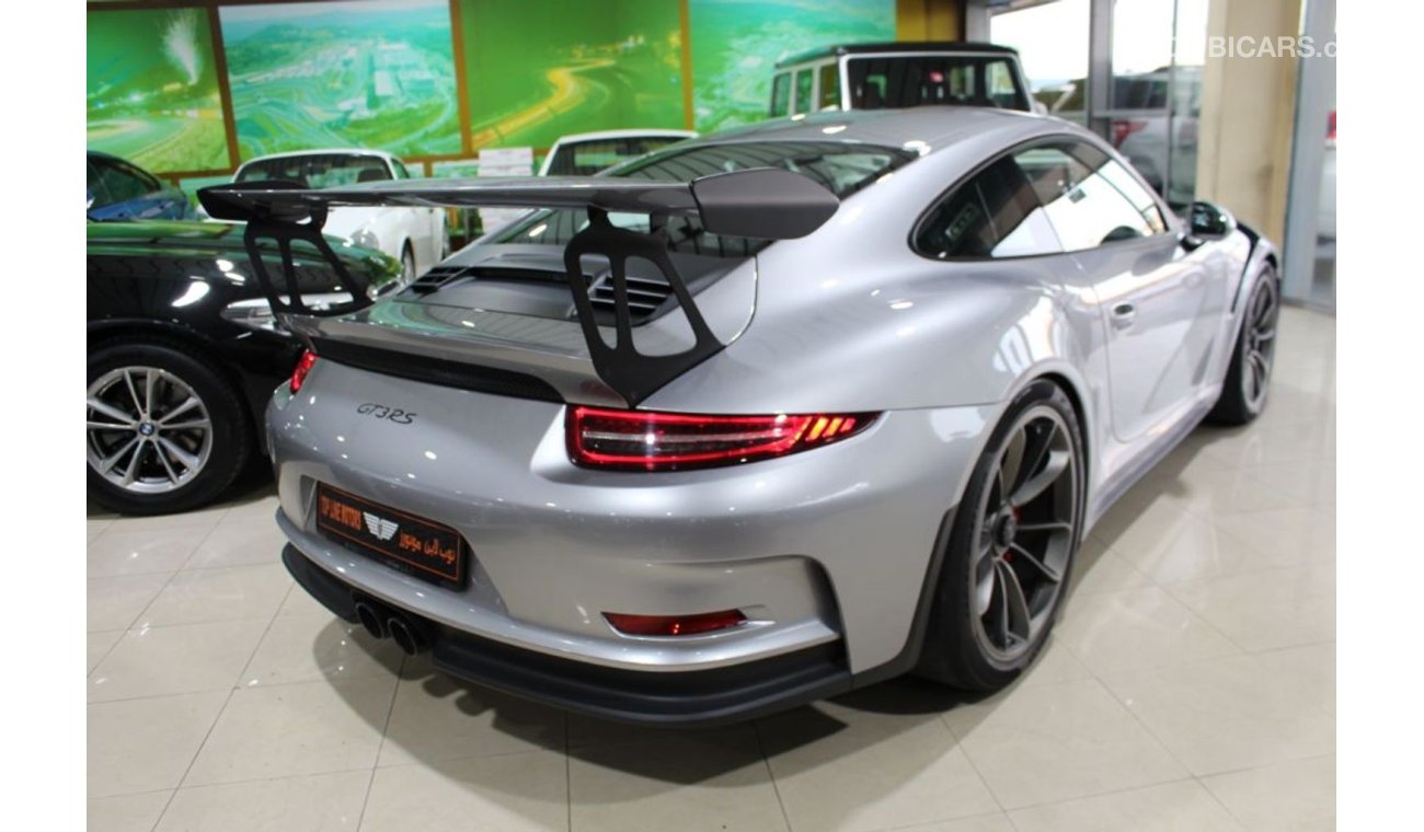 بورش 911 GT3 RS