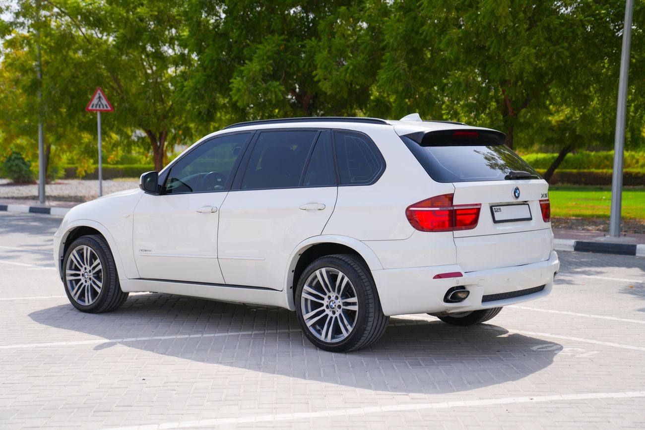 بي أم دبليو X5 50i M SPORT