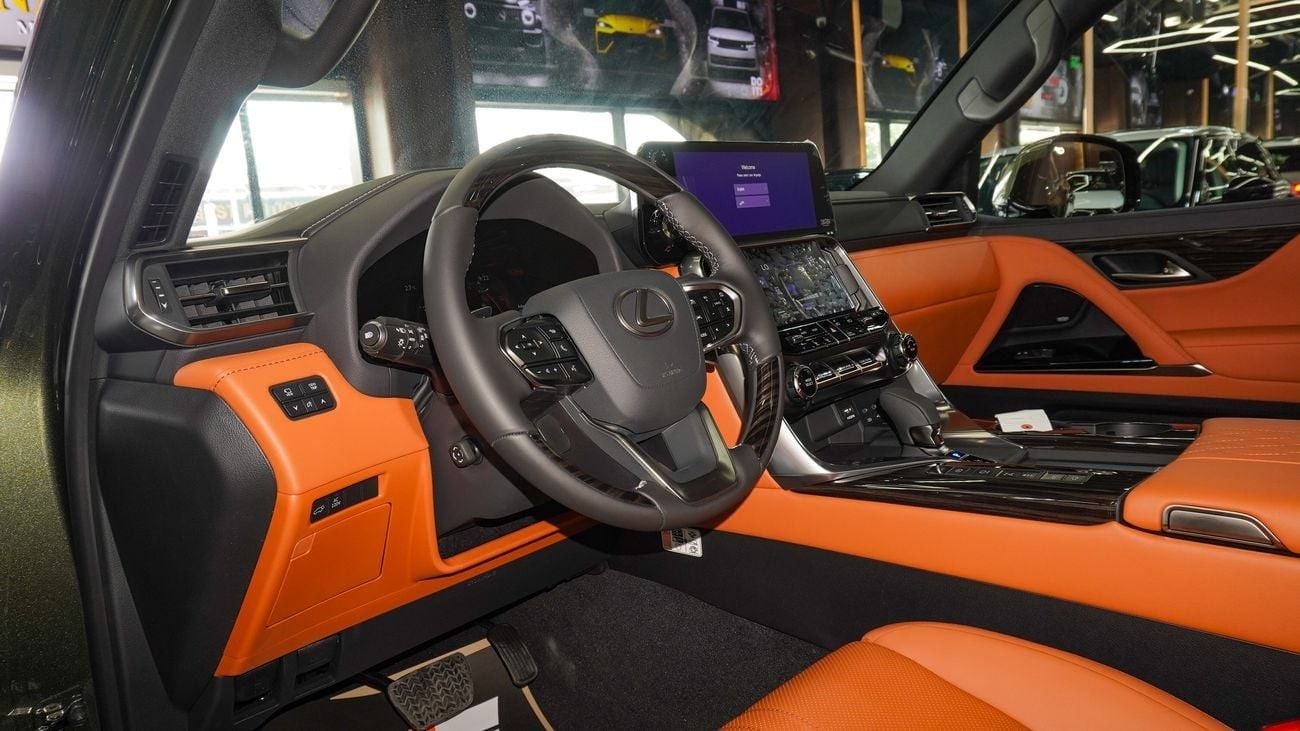 لكزس LX 700h 3.5L V6  4 Seater VIP