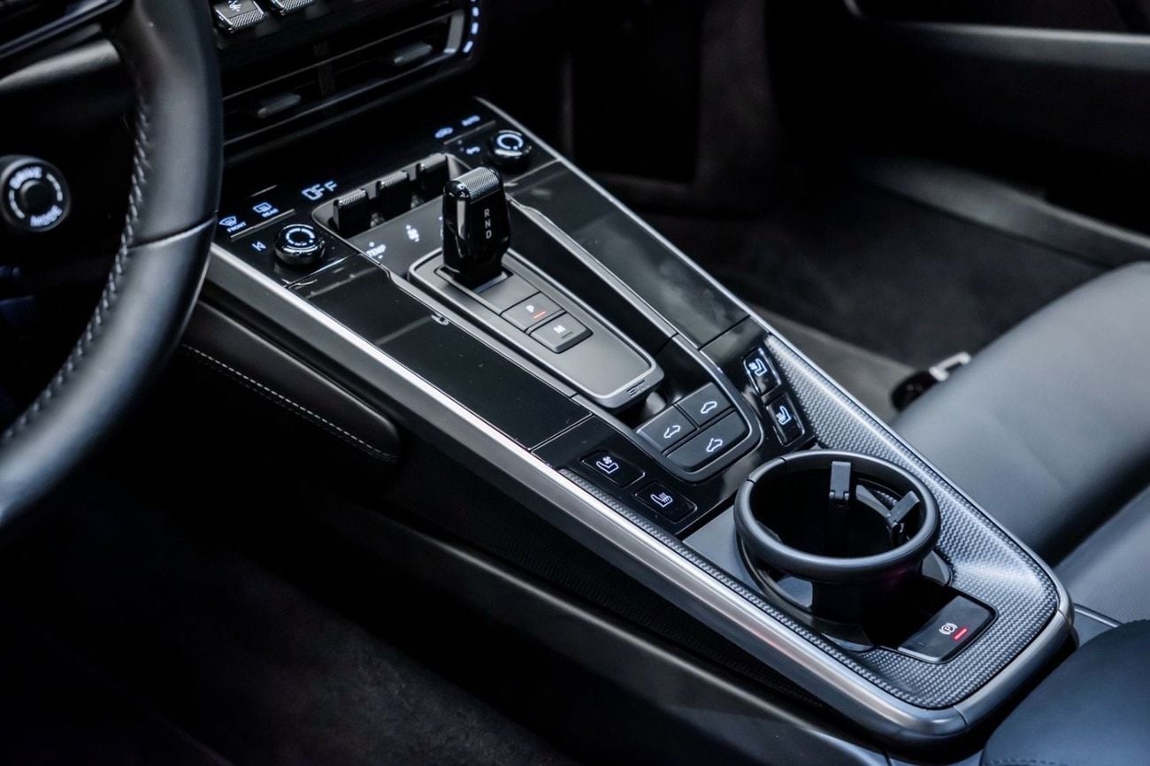 بورش 911 Turbo S 3.8L (640 HP) Coupe