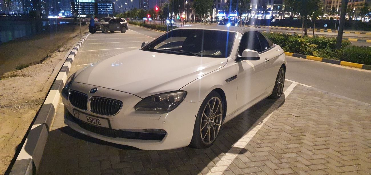 بي أم دبليو 650i