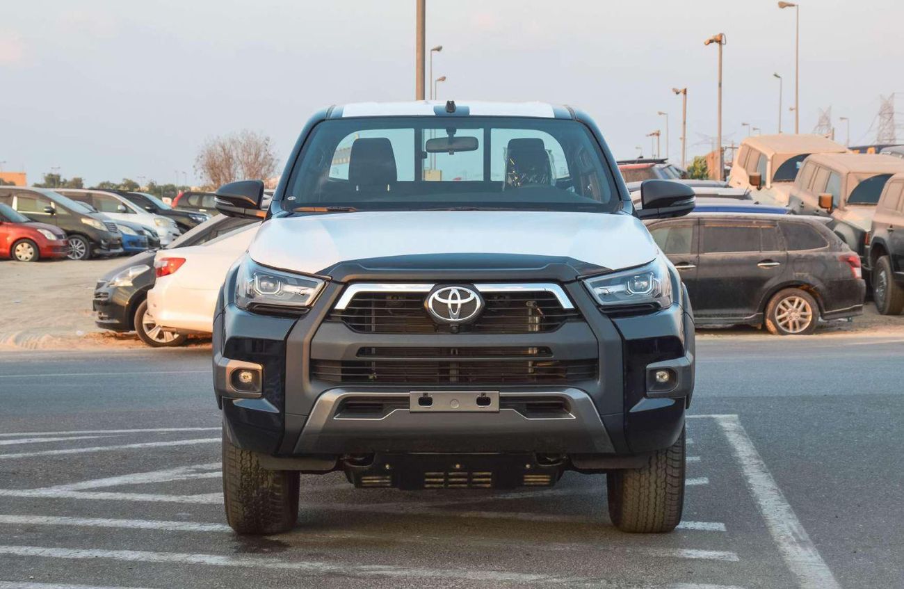 Toyota Hilux TOYOTA HILUX ADVENTURE 4.0L V6 4WD PICKUP 2025