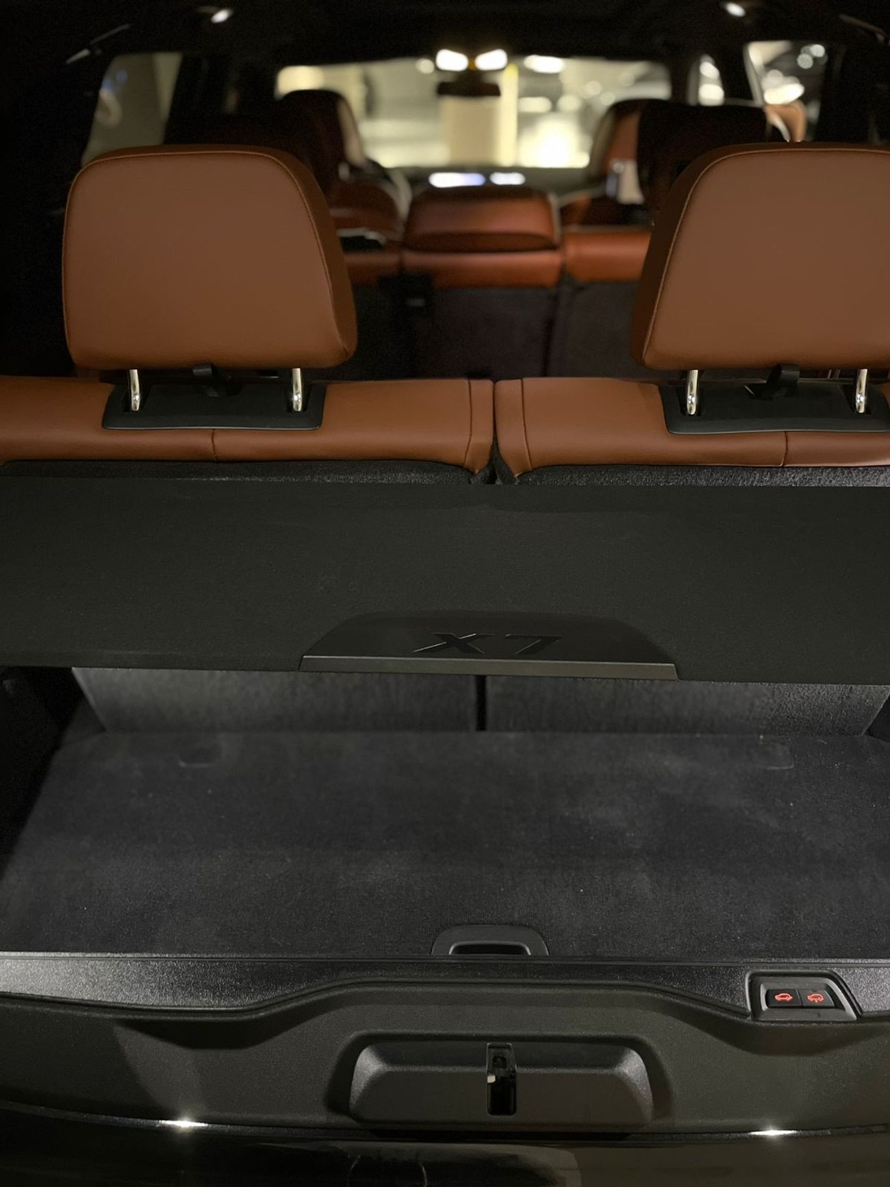 بي أم دبليو X7 xDrive40i Luxury M Sport Package 3.0L