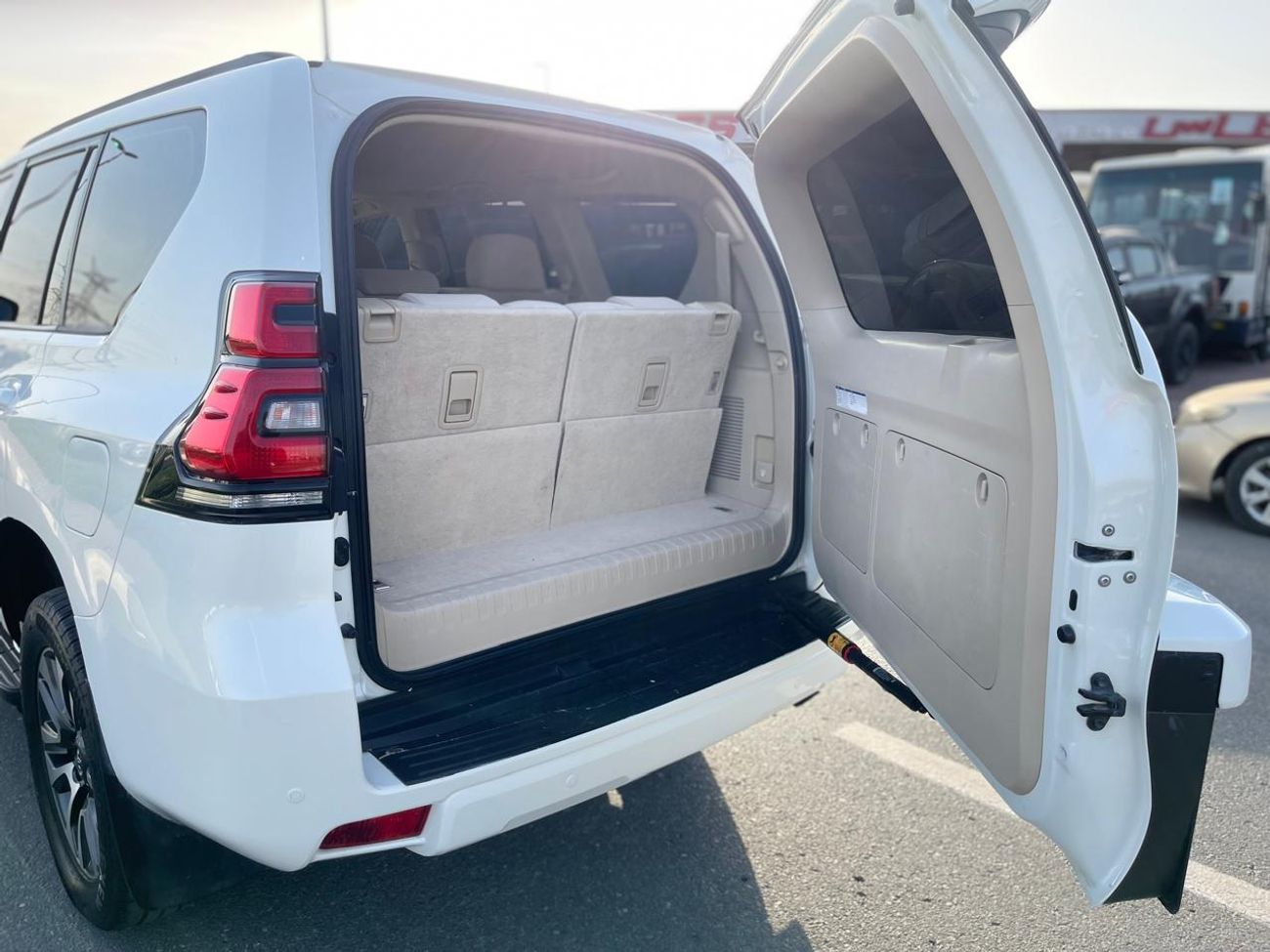 Toyota Prado GXR TOYOTA LAND CRUISER PRADO 2022 V6 4WD AT PETROL = LEFT HAND