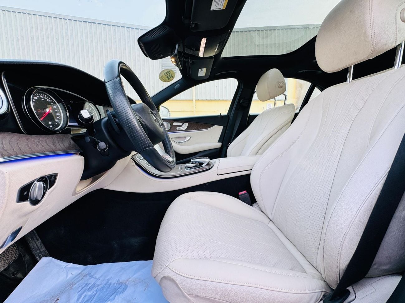 مرسيدس بنز E300 AVANTGARDE SPORT