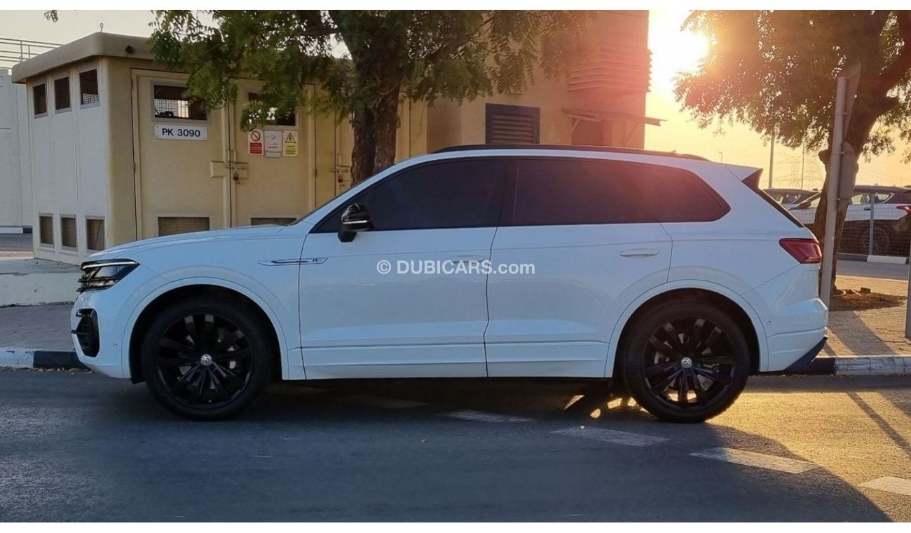 فولكس واجن طوارق R-Line 2019 | Agency Warranty/Service | GCC