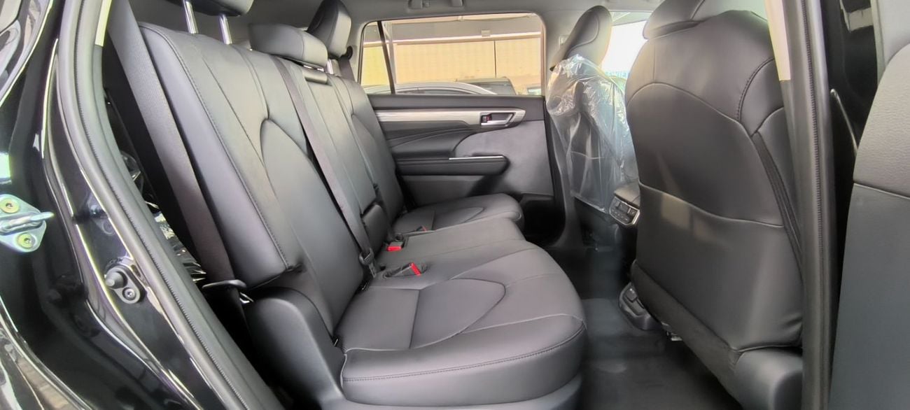 Toyota Highlander TOYOTA HIGHLANDER LIMITED WITH JBL & PANAROMIC ROOF