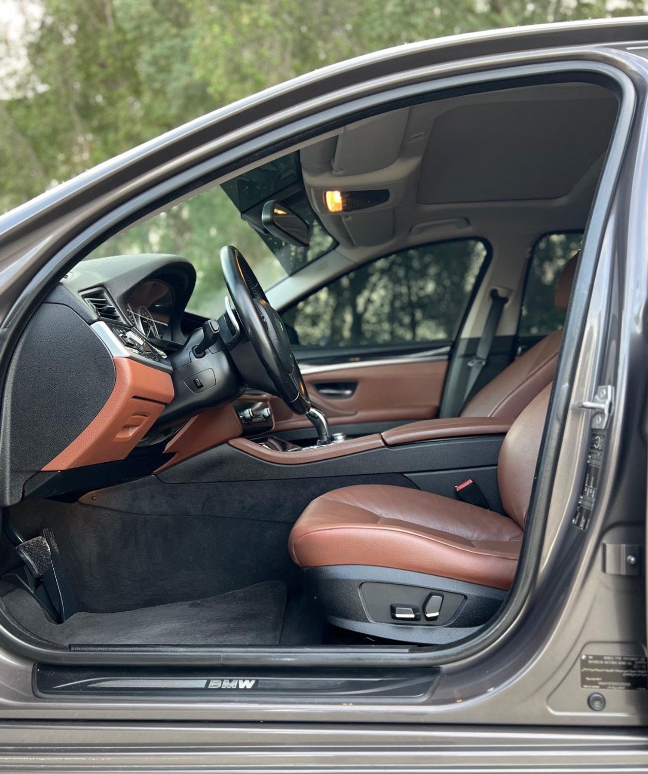 BMW 535i Luxury 3.0L