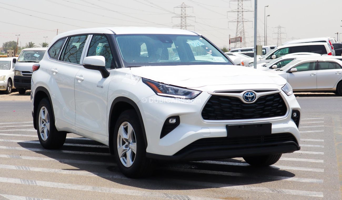 تويوتا هايلاندر LE 2.5L | 2022 | Hybrid | For Export Only