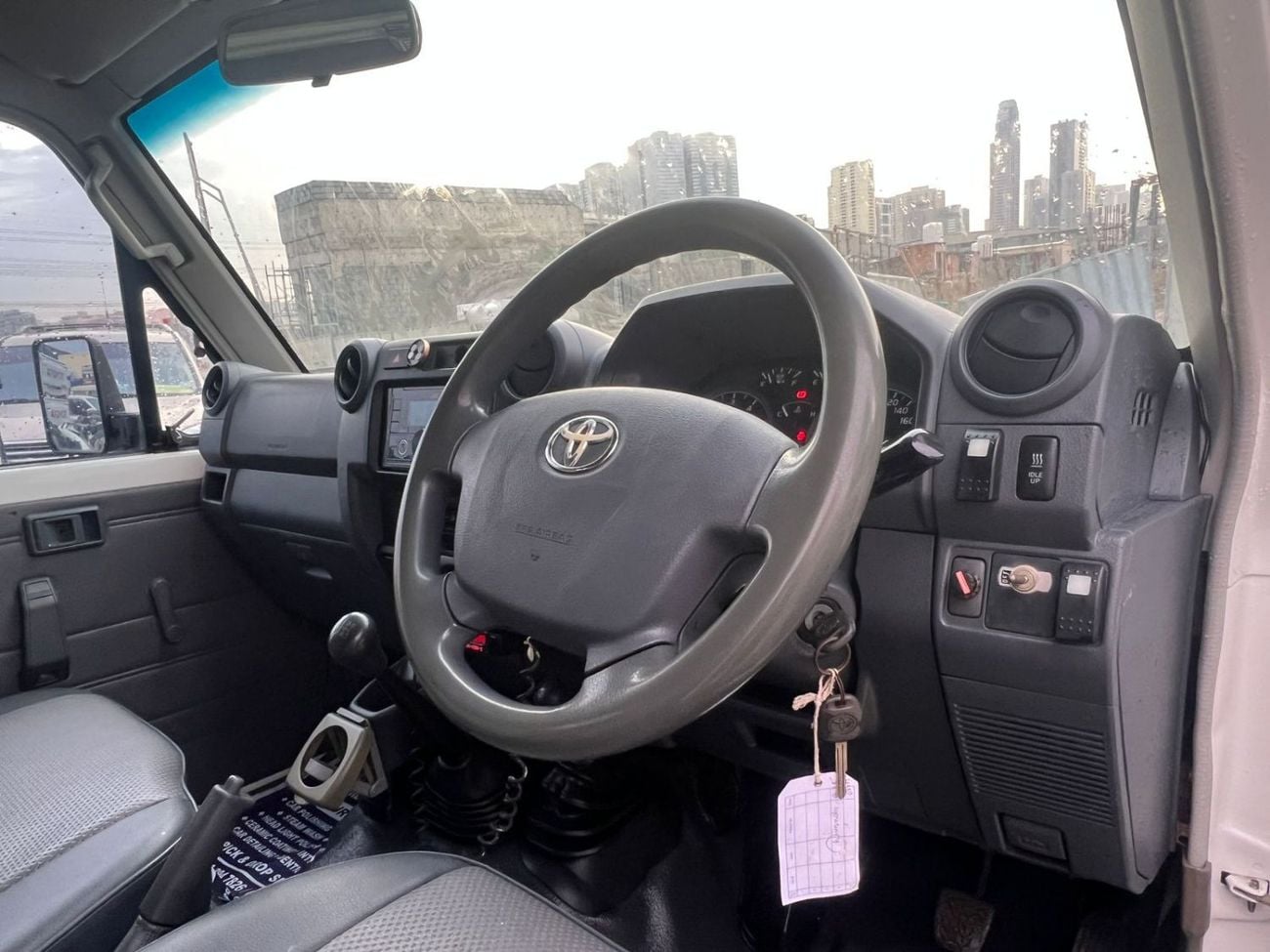 تويوتا لاند كروزر Diesel Engine ,Right Hand Drive  3 Doors Hardtop ,2011 Model