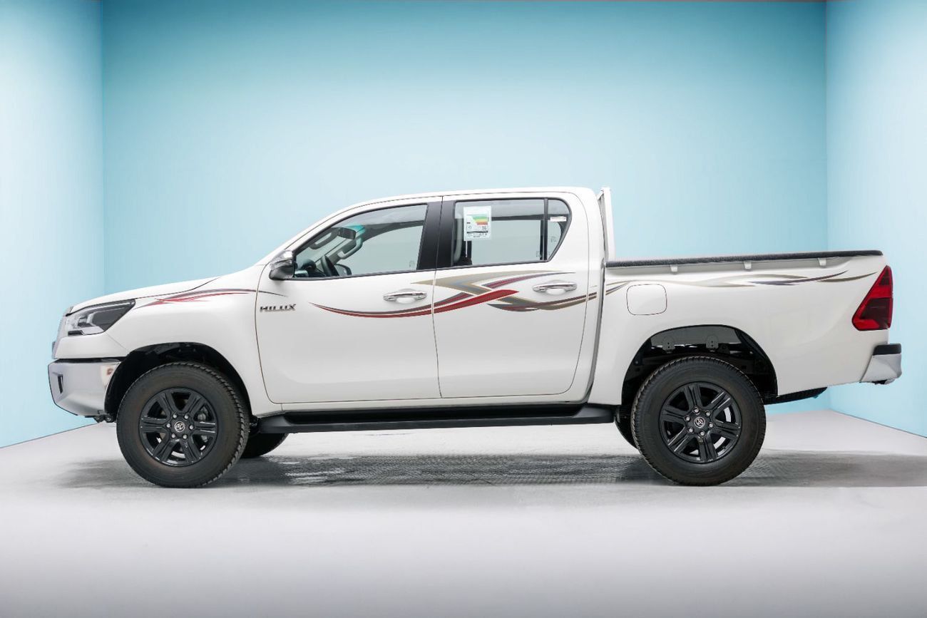 تويوتا هيلوكس Double Cab 2.7L Full Option