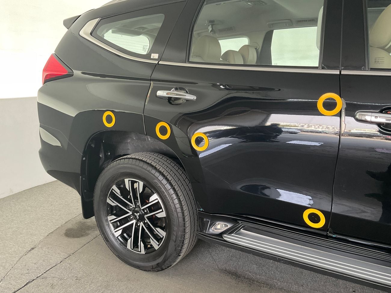 ميتسوبيشي مونتيرو سبورت GLS Top | شامل الضمان | 0 ﺪﻔﻋﺓ ﺃﻮﻟﻯ