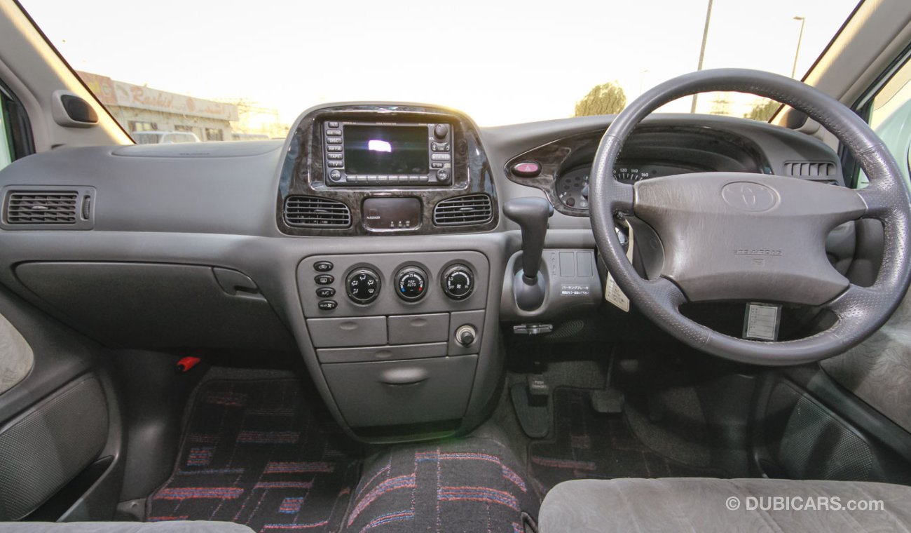 Toyota Noah Lite Ace  G