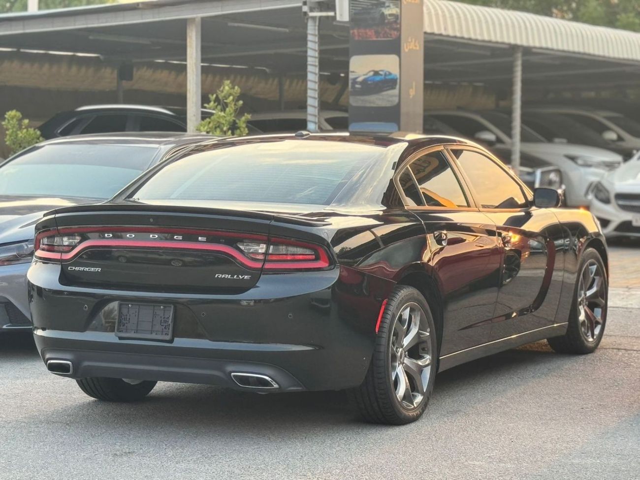 Dodge Charger SXT