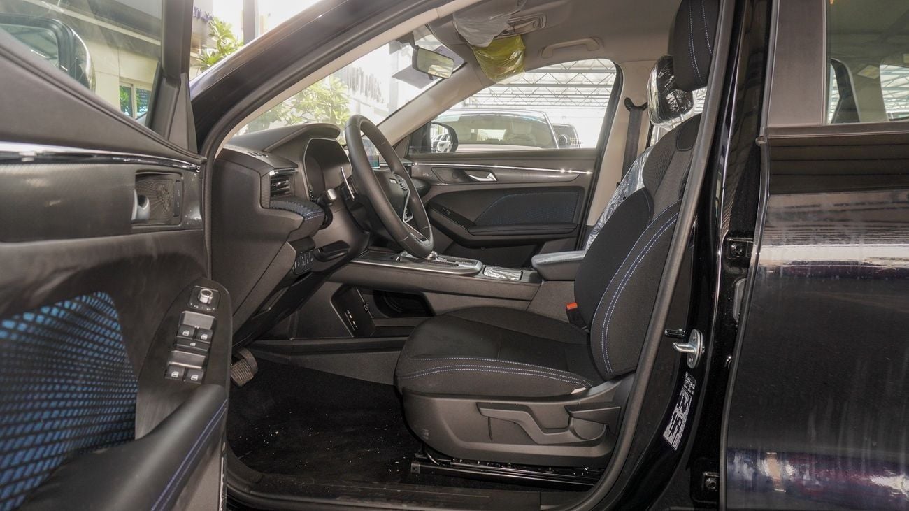 هافال جوليون BASIC  1.5L (For Local plus 10%)