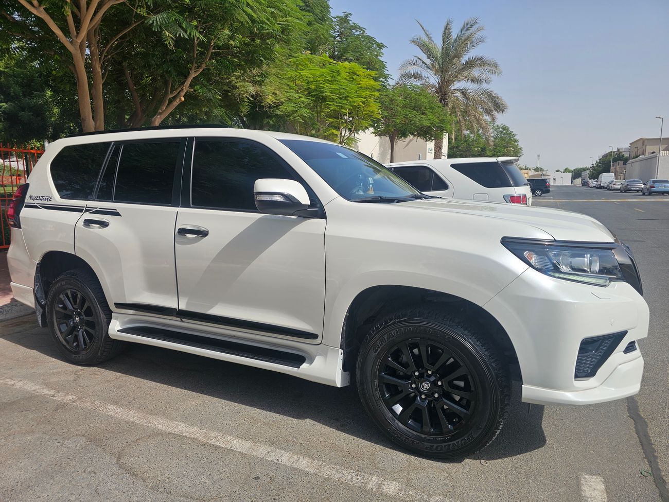 Toyota Prado Adventure (2022)