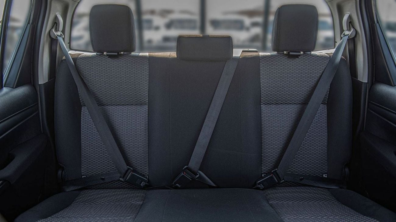 Toyota Hilux HILUX 2.4L AT DIESEL