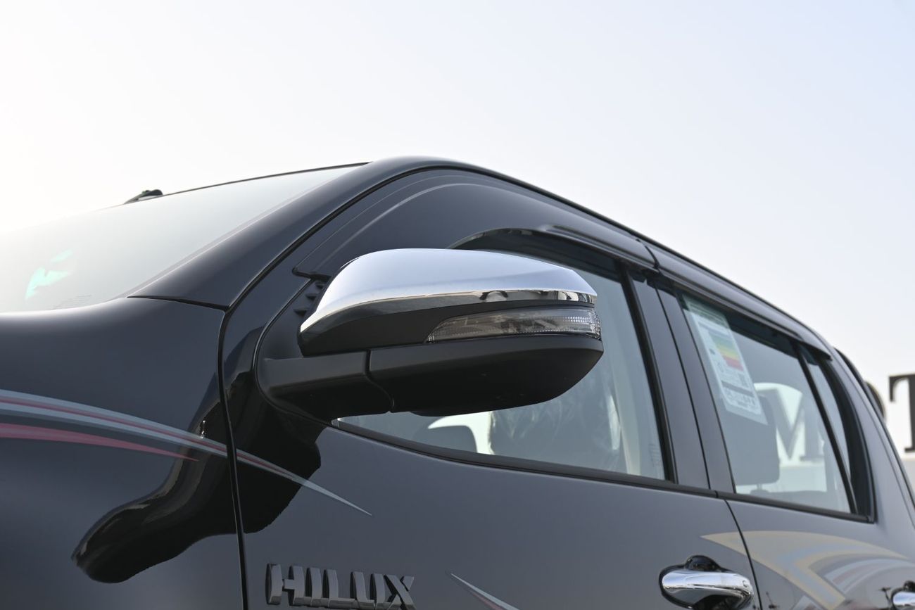 تويوتا هيلوكس Toyota Hilux SR5 2.7L Automatic, Petrol, 4WD, Pickup