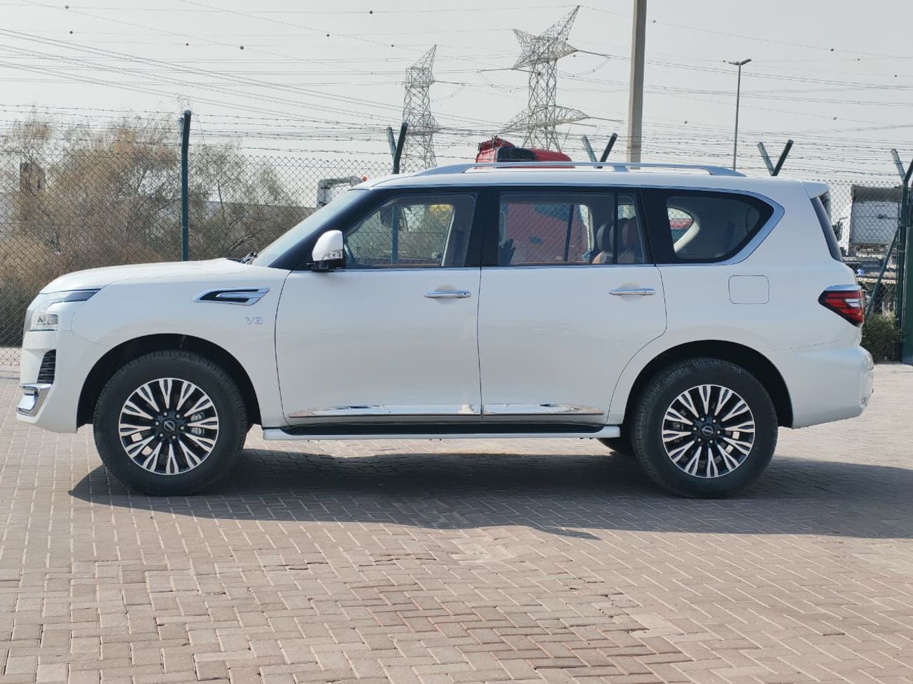 Nissan Patrol 2024 Nissan Patrol LE Platinum (Full-Option) 5.6L V8 Petrol A/T 4WD Export Only