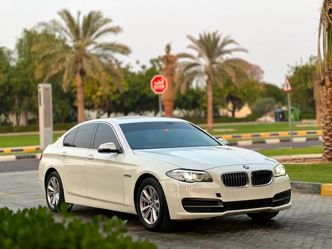 BMW 520i 520i GCC Specs