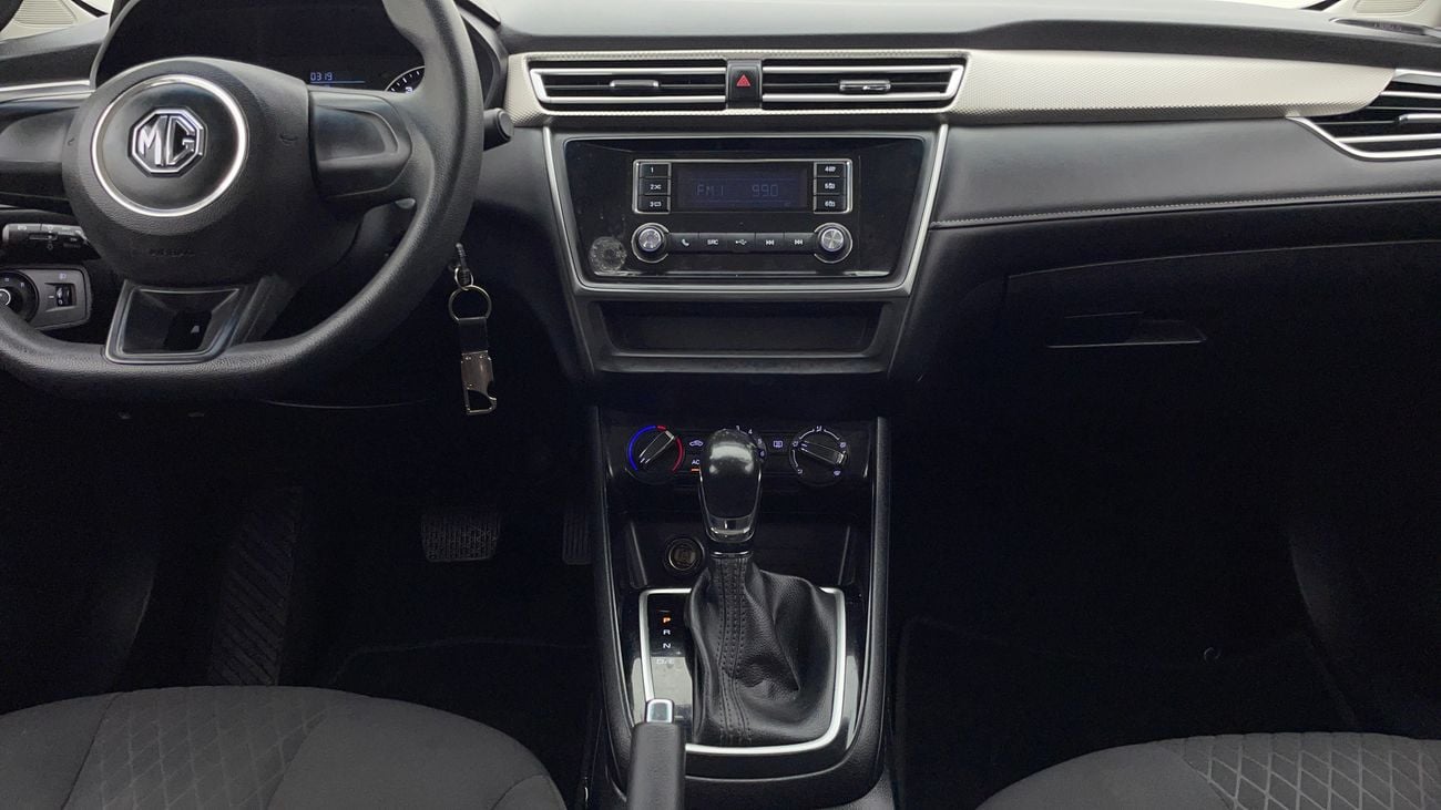 أم جي 5 STD 1.5 | بدون دفعة مقدمة | اختبار قيادة مجاني للمنزل