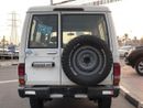 Toyota Land Cruiser 70 LX78 4.2L Diesel, Snorkel, Alloy Rims 16'', Low Milage, Clean Interior and Exterior, Mp3, CD-Player