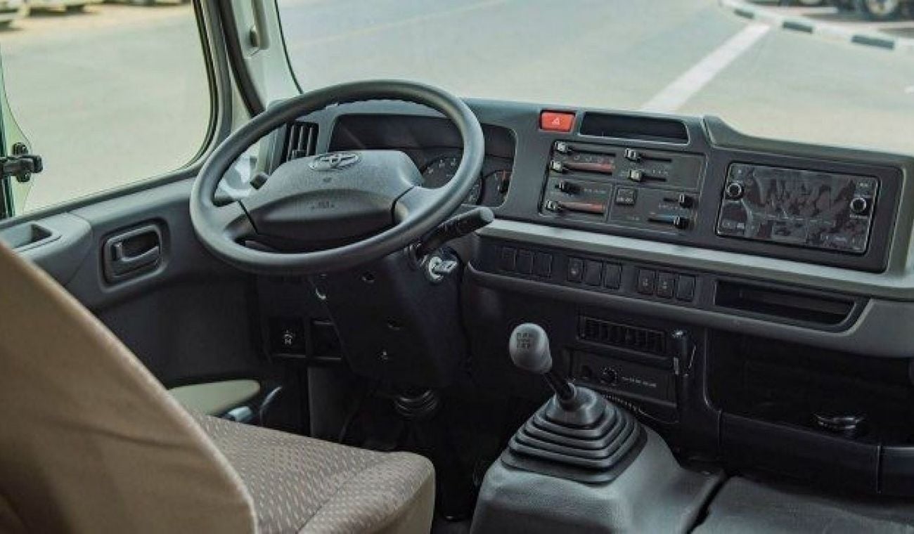 تويوتا كوستر TOYOTA COASTER DIESEL 4.2L MT MY2025 0KM 30 SEATER