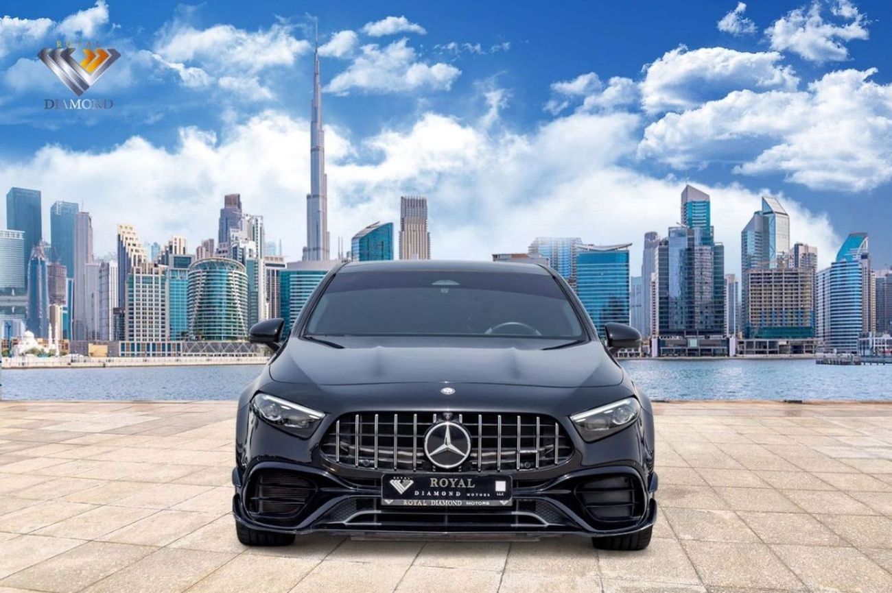 Mercedes Benz A45 AMG- S Mercedes-Benz A-Class 45 AMG 2023 GCC specs