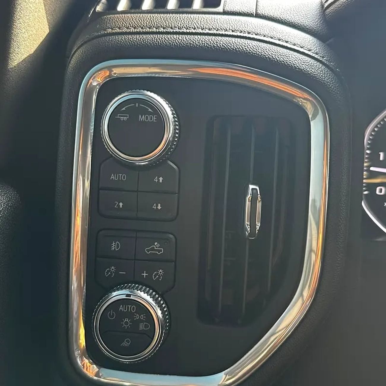 GMC Sierra 2500 Base 6.0L 2500 HD SLT Diesel 6.6L