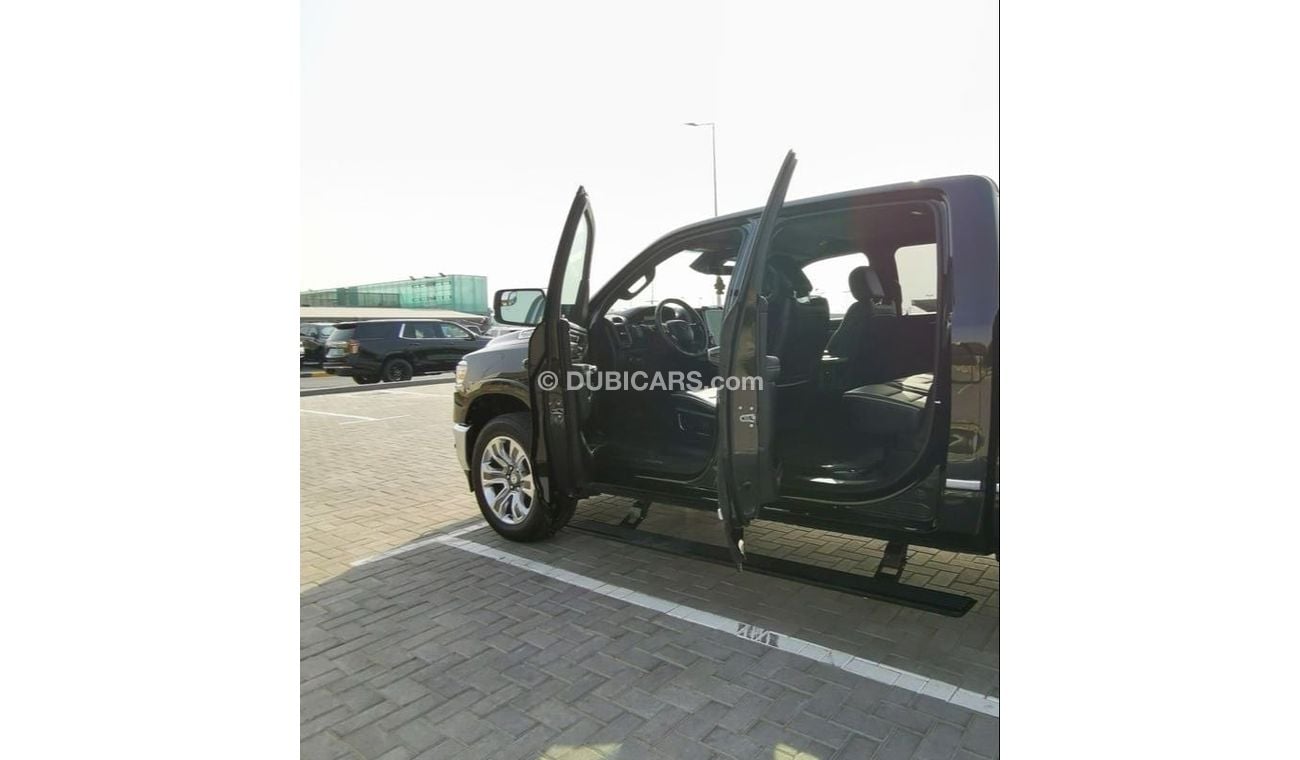 RAM 1500 Dodge RAM Limited - 2022- Black