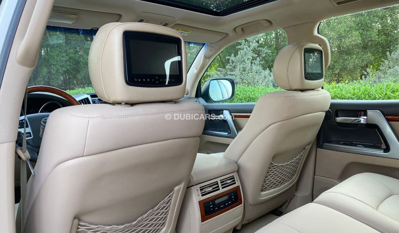 Toyota Land Cruiser VXR