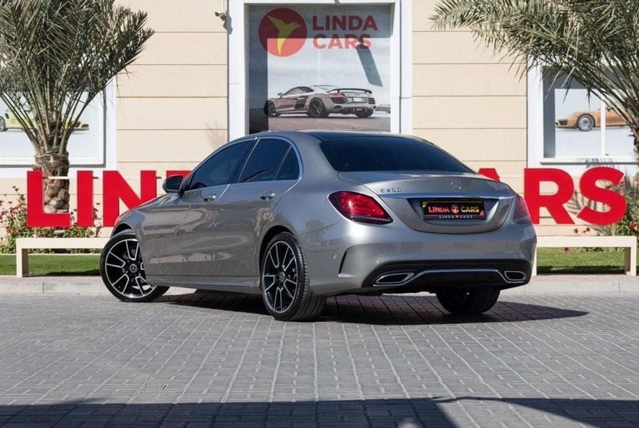 مرسيدس بنز C 200 Mercedes-Benz C200 AMG 2021 GCC under Agency Warranty with Flexible Down-Payment.