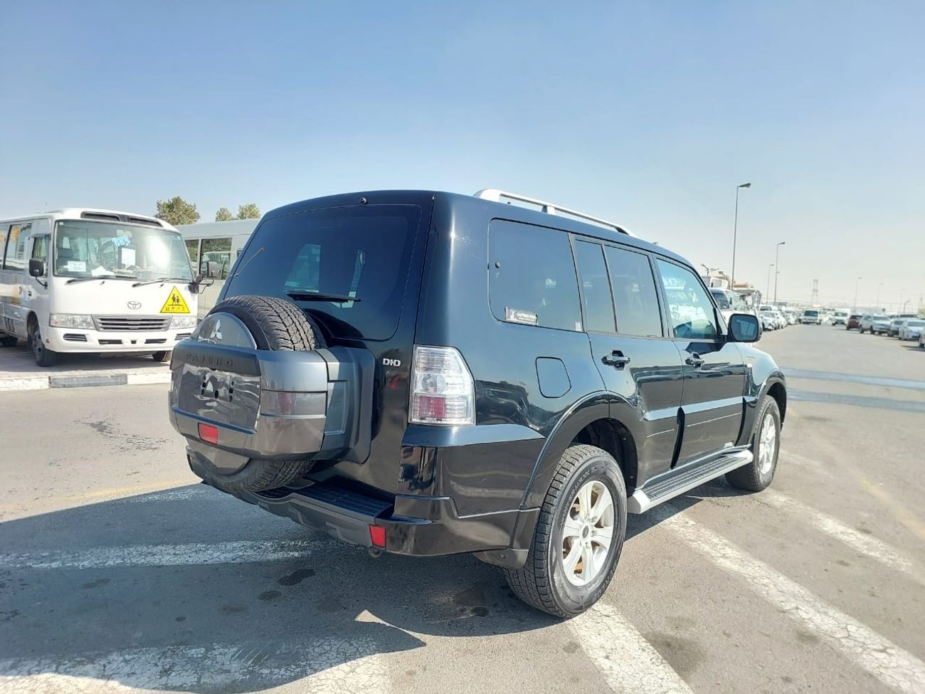 Mitsubishi Pajero MITSUBISHI PAJERO SUV RHD 2012 MODEL 3.2 L DIESEL AUTOMATIC(PM01015)