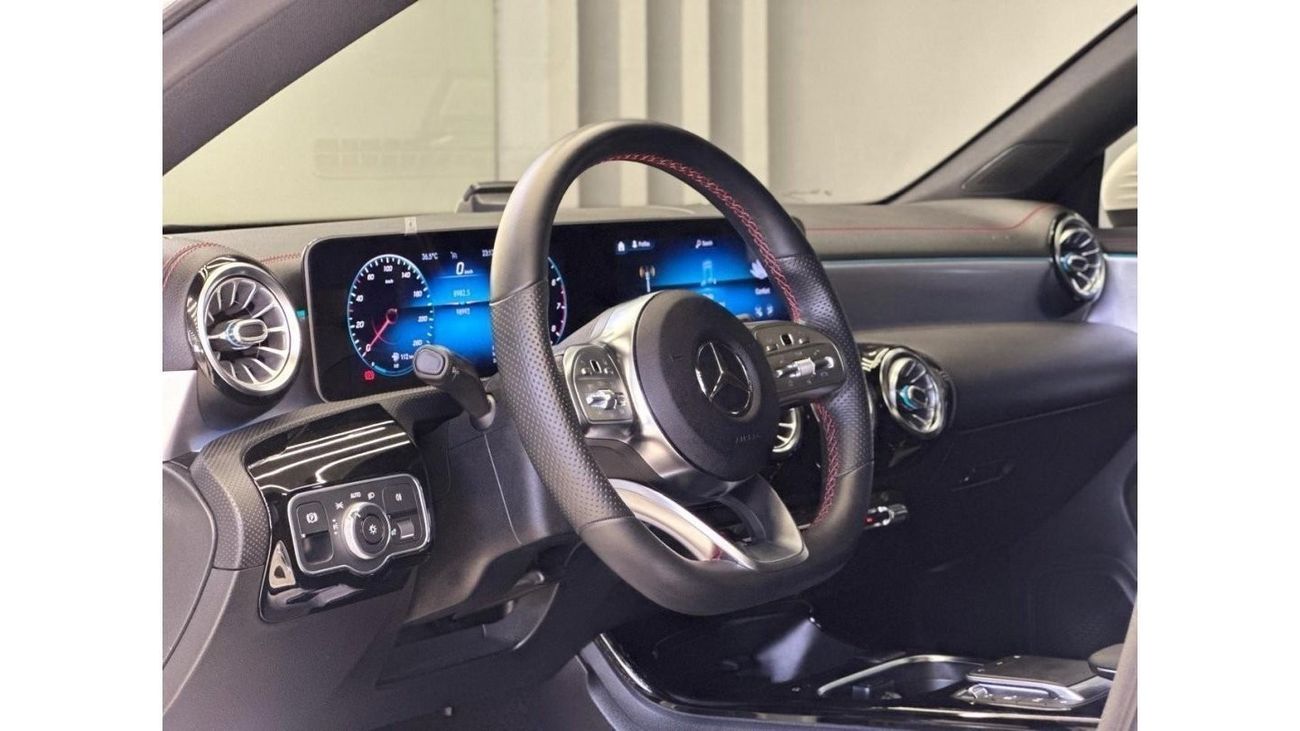 Mercedes-Benz CLA 250 MERCEDES CLA 250 MODEL 2020 NO ACCIDENT OR PAINT