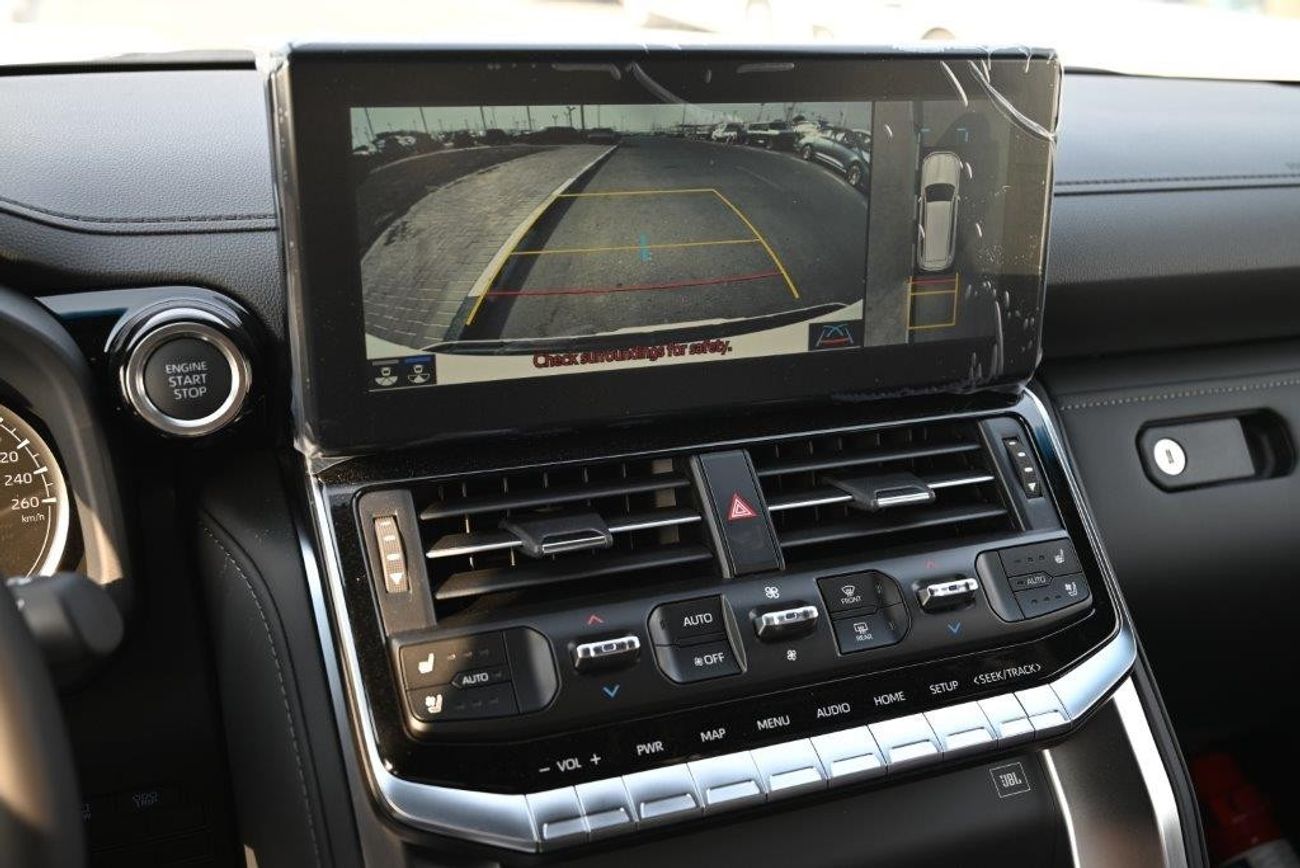 تويوتا لاند كروزر 300 VXR V6 3.3L DIESEL  7 SEAT AUTOMATIC