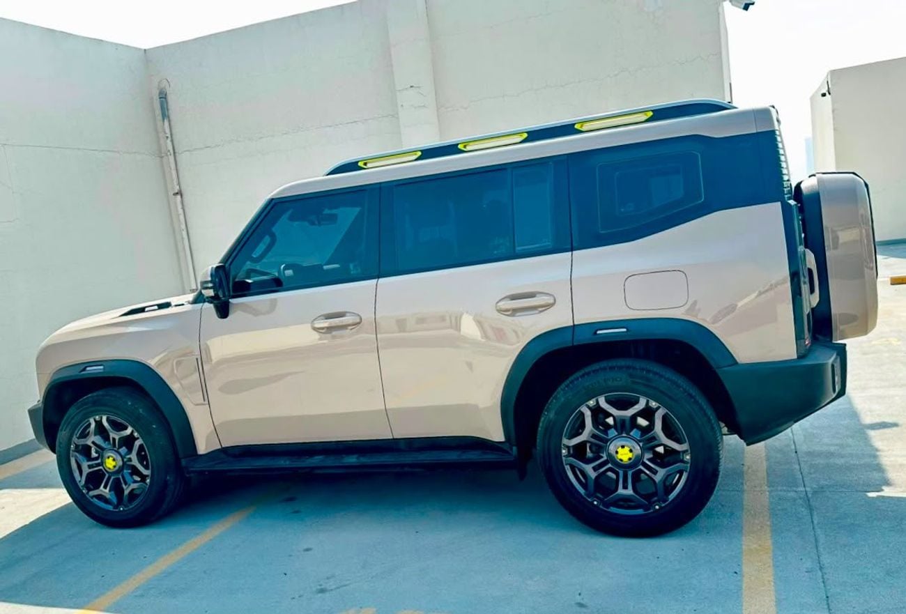 جيتور T2 LUXURY - 2025 - GCC SPECS -  SINGLE OWNER - UNDER WARRANTY & SERVICE CONTRACT FROM AGENCY
