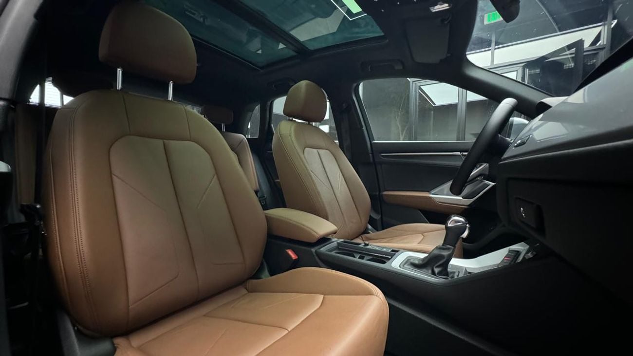 أودي Q3 35 TFSI S لاين 2021 Q3//FULL OPTION//GCC//WARRANTY//FULL SERVICE HISTORY