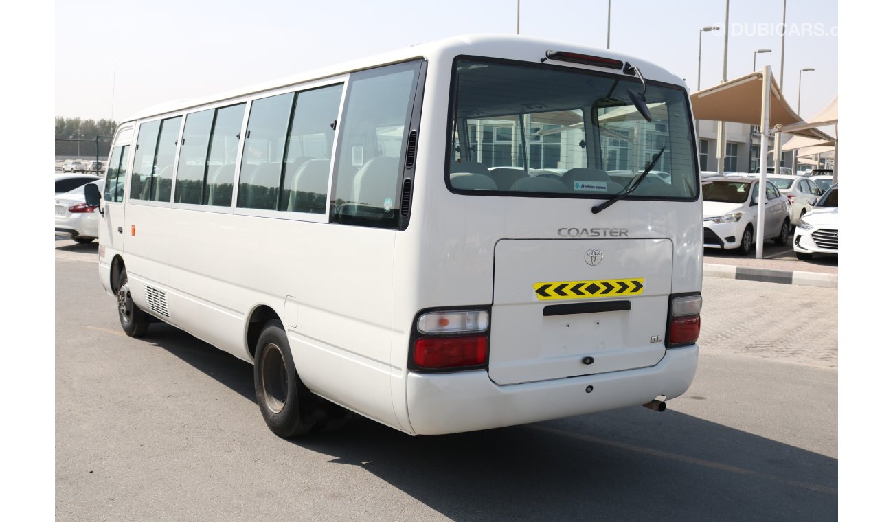 Toyota Coaster DIESEL 30 SEATER BUS WITH GCC SPECS