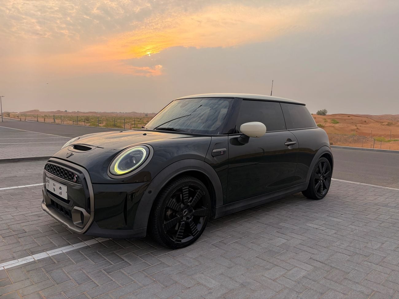 Mini Cooper S RESOLUTE EDITION